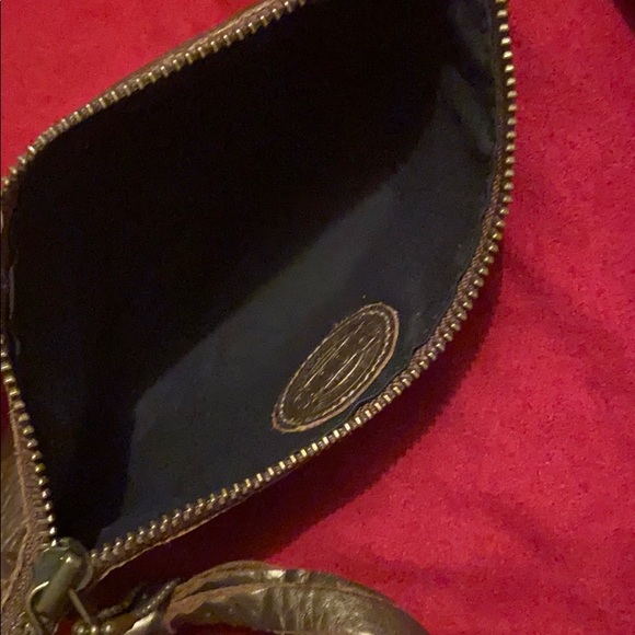 Roots leather mini wristlet in bronze - Picture 5 of 6